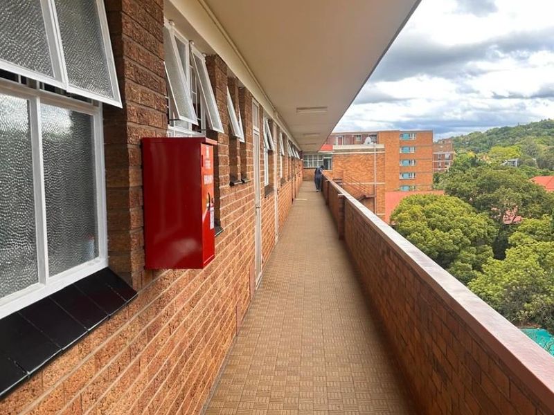 Apartment For Sale in Muckleneuk, Pretoria - Photo 4