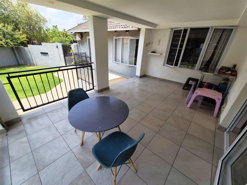 House For Sale in Olivedale, Randburg - Photo 4