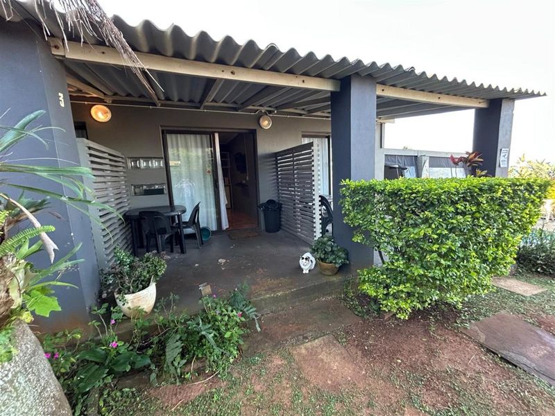 House For Sale in Sunwich Port, KwaZulu Natal - Photo 9