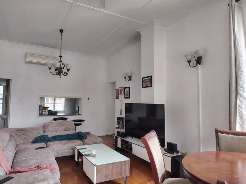 Apartment For Sale in Musgrave, Durban, KwaZulu Natal - Photo 2