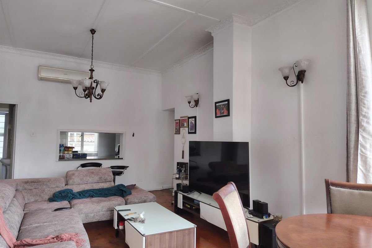 Apartment For Sale in Musgrave, Durban, KwaZulu Natal - Photo 2