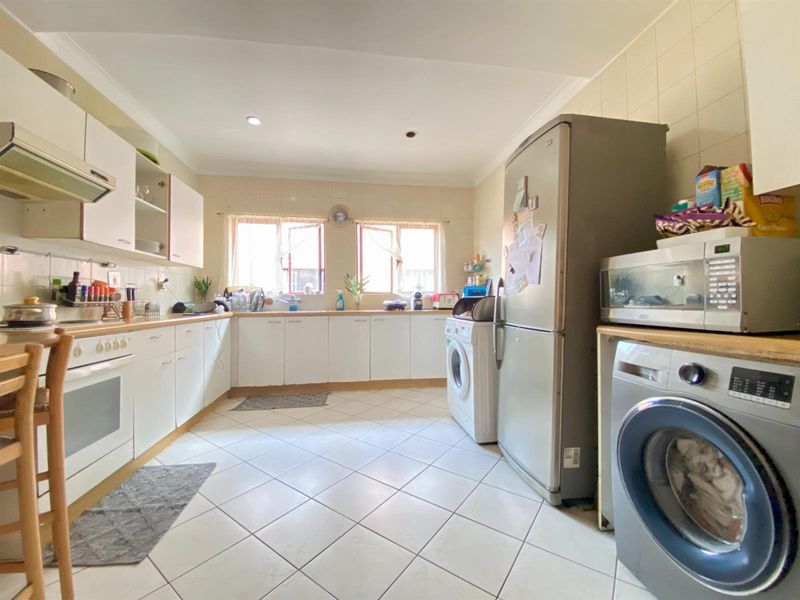 Apartment For Sale in Buurendal, Germiston - Photo 3