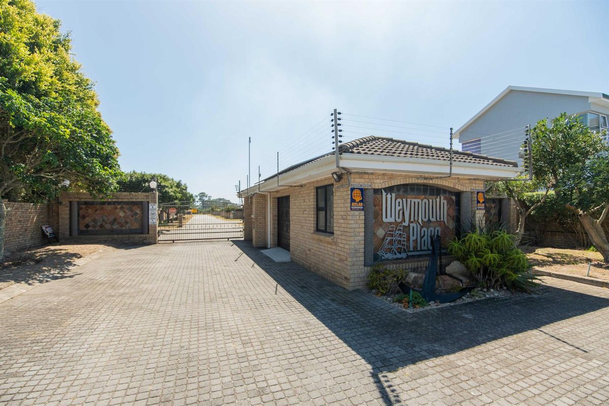 Secure Living in Weymouth Place - Photo 2