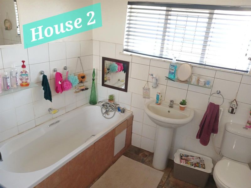 Versatile 21-hectare smallholding for sale near Radium, Bela Bela - Photo 6