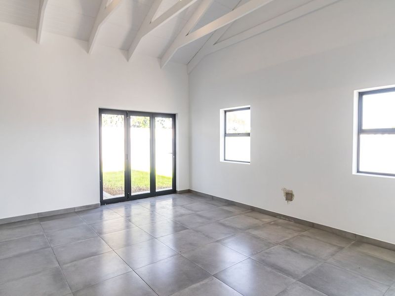 Monochrome Meets the Coast - Perfectly Priced and Built to Impress! - Photo 5