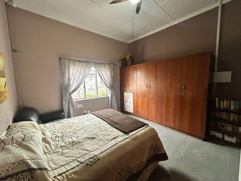 Charming Old Colonial Home for Sale - King Williamstown - Photo 10