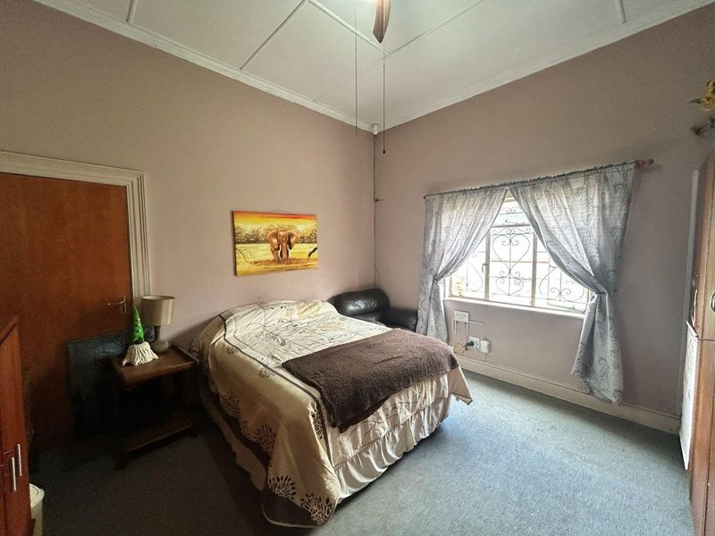 Charming Old Colonial Home for Sale - King Williamstown - Photo 9