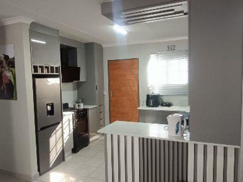 3 Bedroom House For Sale in Rayton - Photo 6