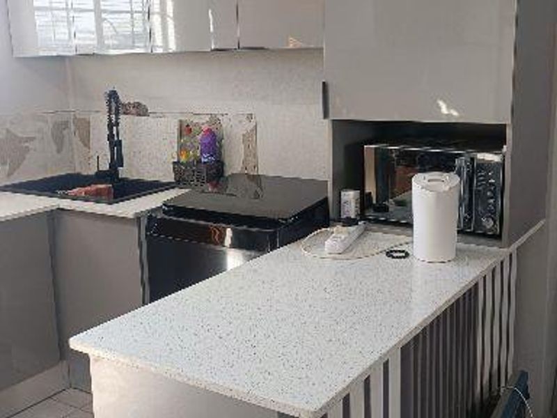 3 Bedroom House For Sale in Rayton - Photo 4