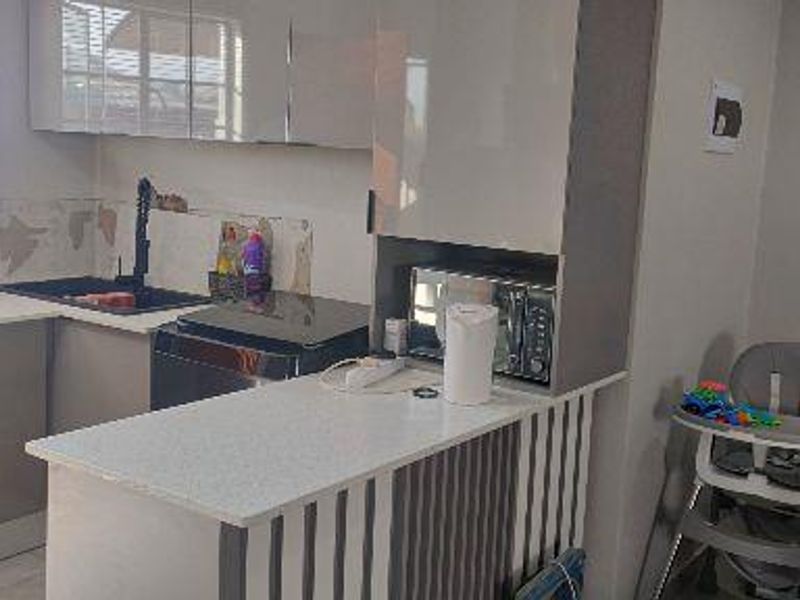 3 Bedroom House For Sale in Rayton - Photo 3