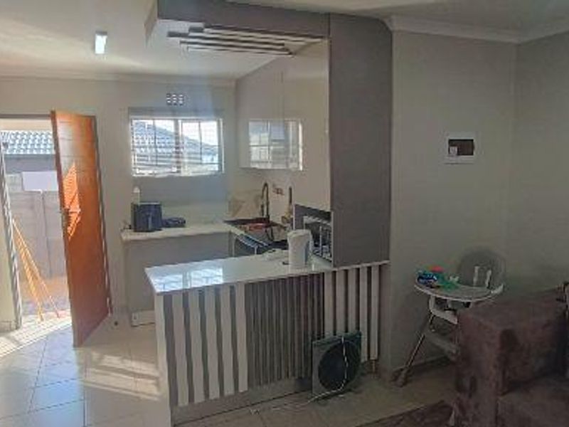 3 Bedroom House For Sale in Rayton - Photo 5