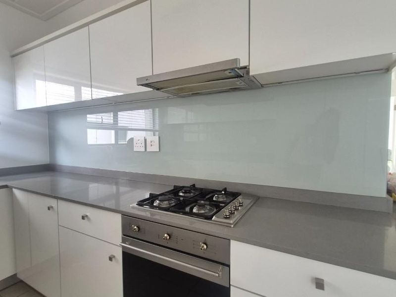 3 bedroom Apartment on 1st floor for Sale in Polofields Lifestyle Estate, Waterfall, Midrand - Photo 7