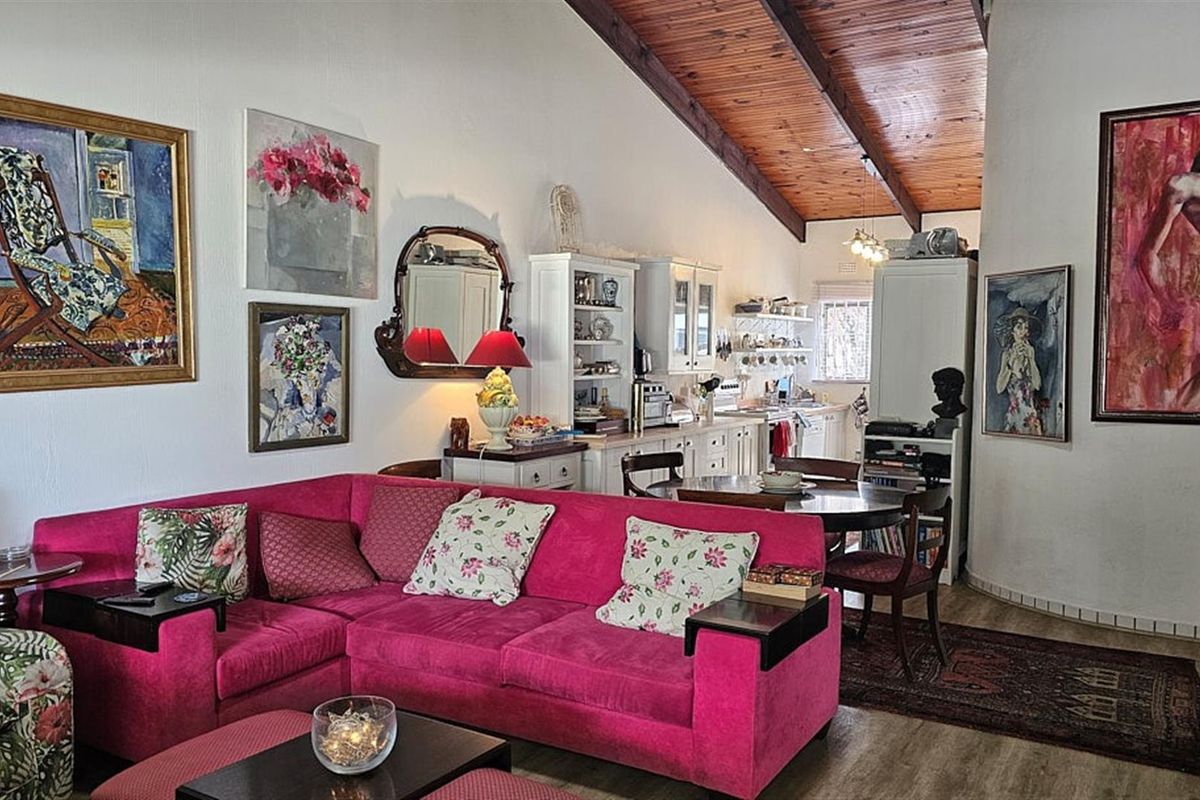 Stunning 2 Bedroom Beach Townhouse - Photo 4