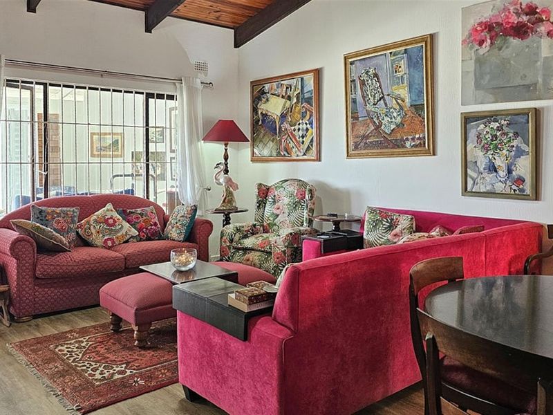 Stunning 2 Bedroom Beach Townhouse - Photo 10