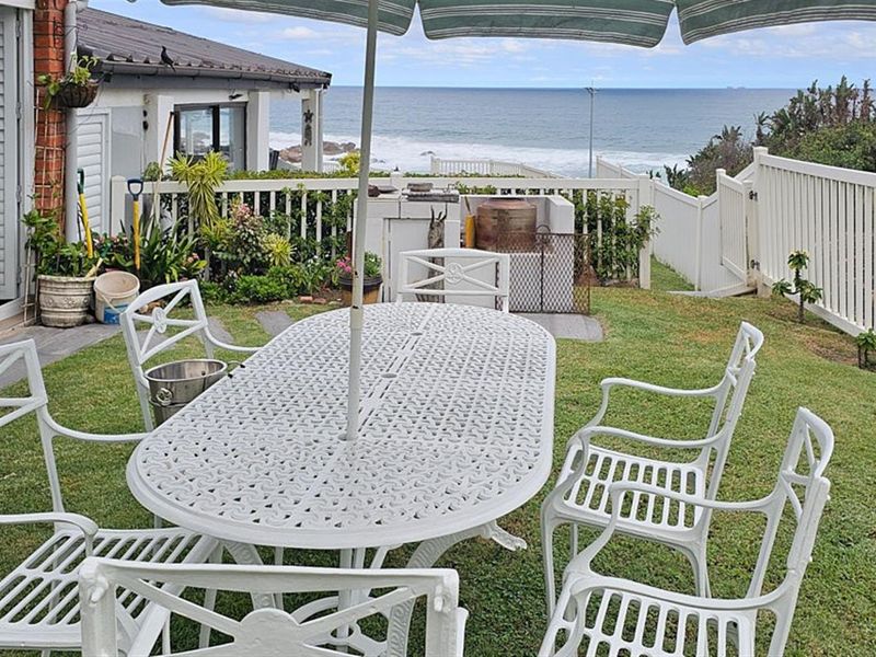 Stunning 2 Bedroom Beach Townhouse - Photo 2