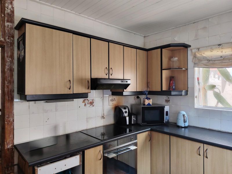 Income generator For Sale in Musgrave, Durban - Photo 5