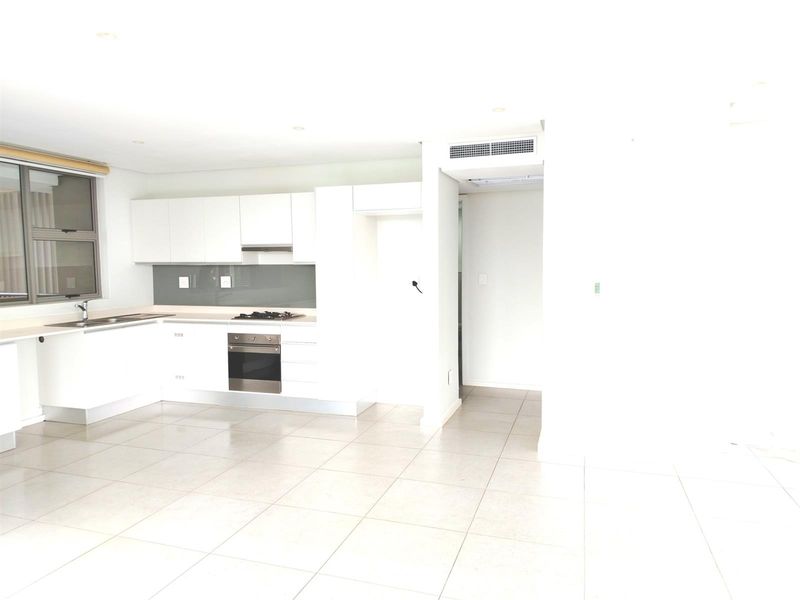 2 Bedroom Apartment for Sale in Sibaya Precinct, Umhlanga, KwaZulu Natal - Photo 6