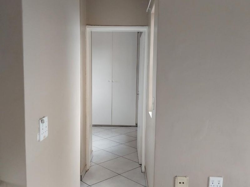 Charming Fixer-Upper with Endless Potential for Sale - Photo 10