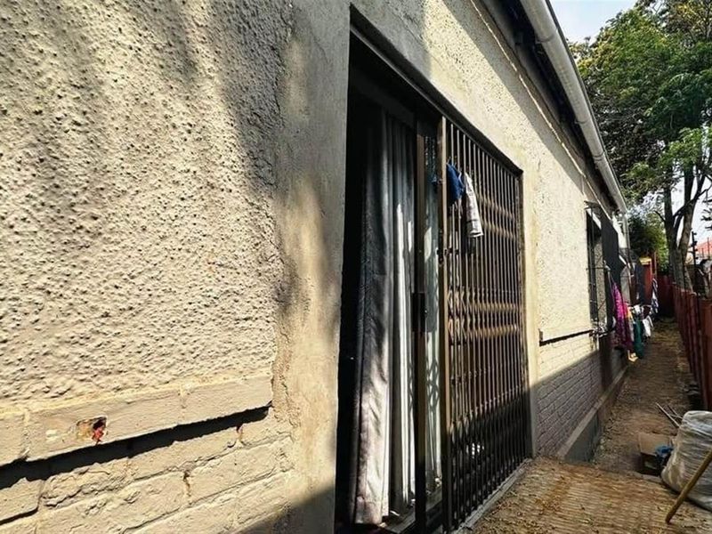 2 Bedroom 2 Bathroom House (Unit) To Rent Kensington, Johannesburg - Photo 2