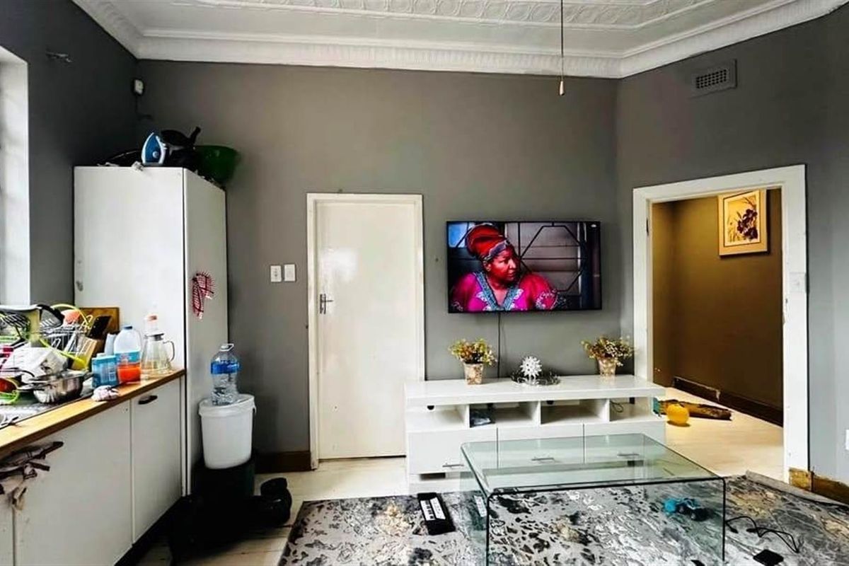 2 Bedroom 2 Bathroom House (Unit) To Rent Kensington, Johannesburg - Photo 3