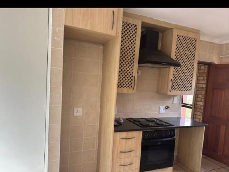 Apartment To Rent in Fourways, Sandton - Photo 9