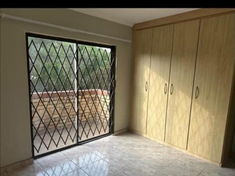 Apartment To Rent in Fourways, Sandton - Photo 6