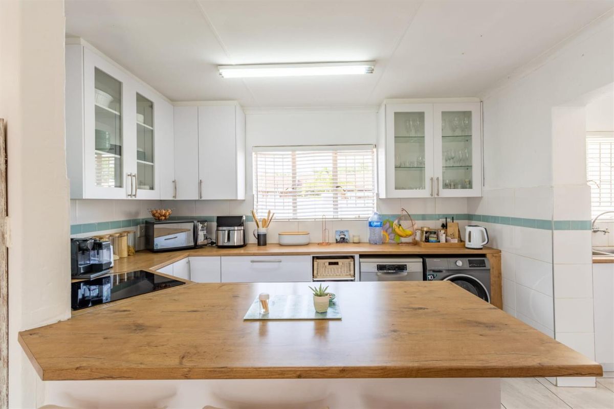 3 Bed House For Sale in Rooihuiskraal North, Centurion - Photo 4