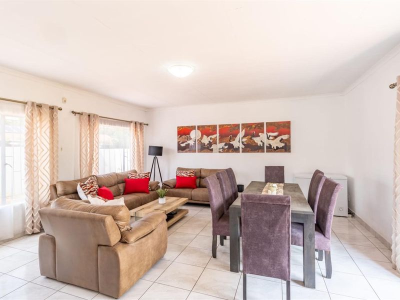 3 Bed House For Sale in Rooihuiskraal North, Centurion - Photo 8