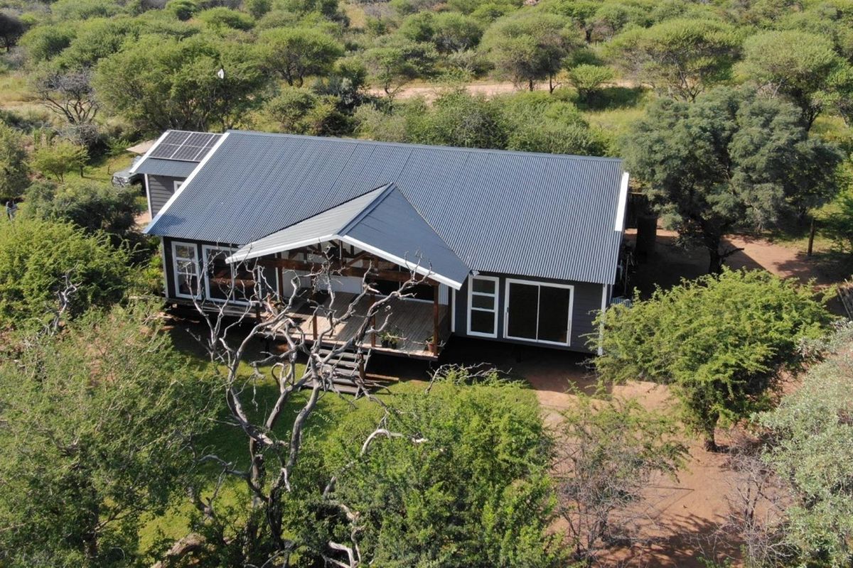 Stunning modern 3-bedroom house in Nature Estate - Photo 2