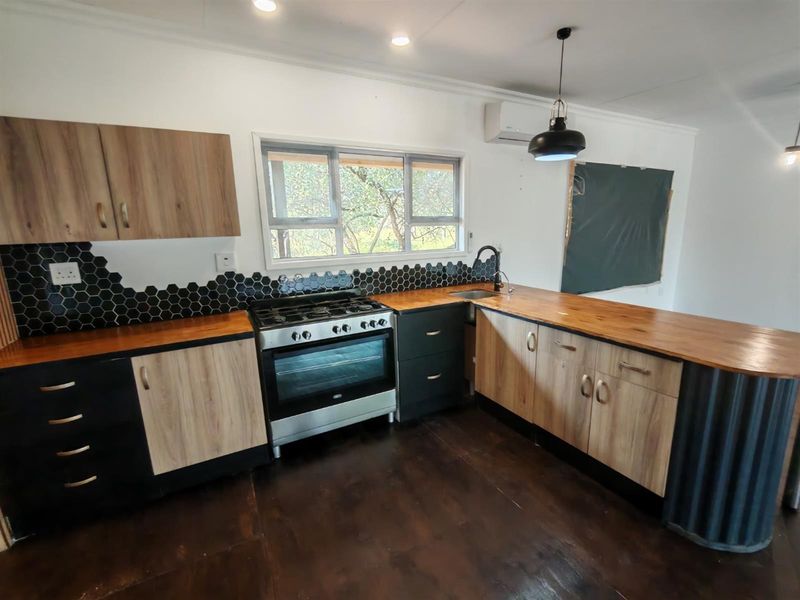 Stunning modern 3-bedroom house in Nature Estate - Photo 5