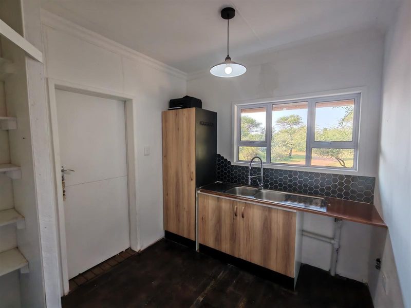 Stunning modern 3-bedroom house in Nature Estate - Photo 6