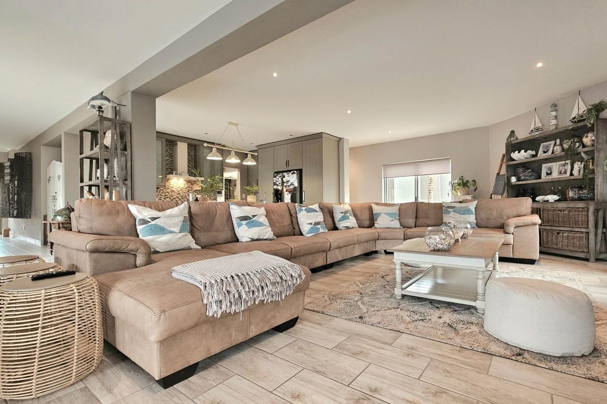 House For Sale in Outeniqua Strand, Groot Brakrivier - Photo 5