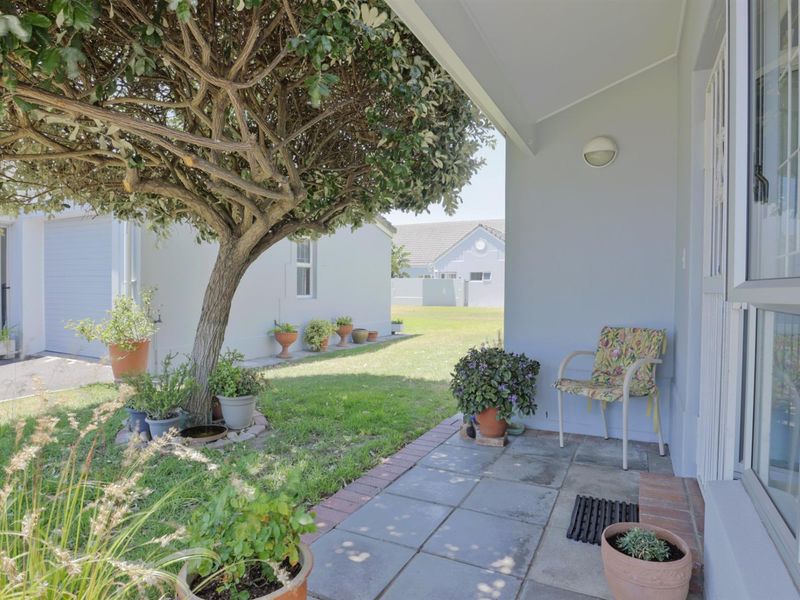 A Beautiful Cottage for Relaxed Retirement Living - Photo 7