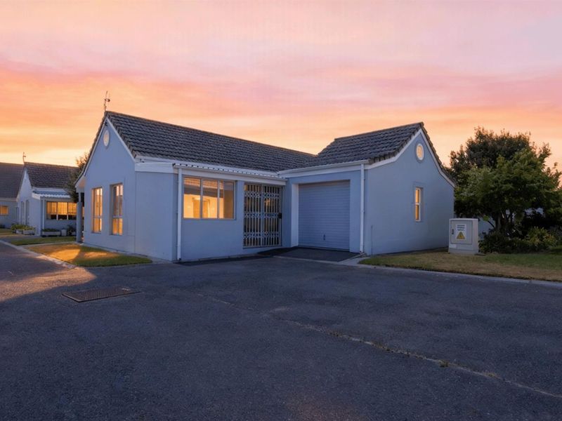 A Beautiful Cottage for Relaxed Retirement Living - Photo 6