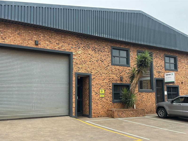 Prime Warehouse To Rent in Pomona adjacent Logistics Hub - Photo 6