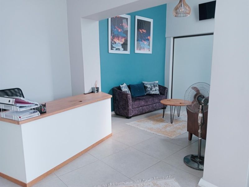 WELL LOCATED COMMERCIAL PROPERTY FOR SALE - Photo 5