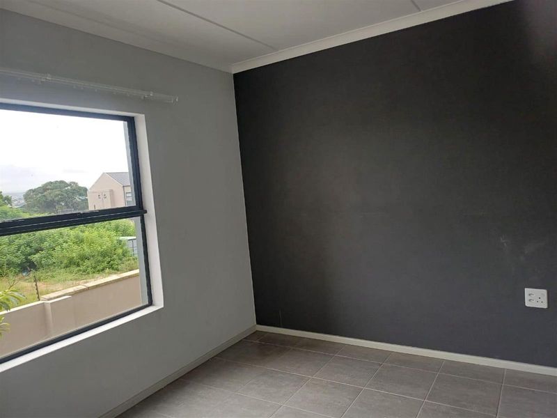 Apartment To Rent in Umbogintwini, Amanzimtoti, KwaZulu Natal - Photo 10