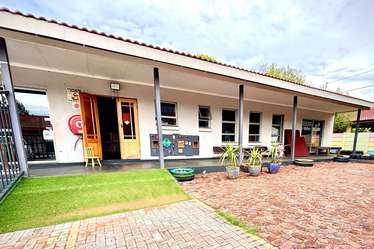 Commercial property for sale - Vaalpark - Photo 3