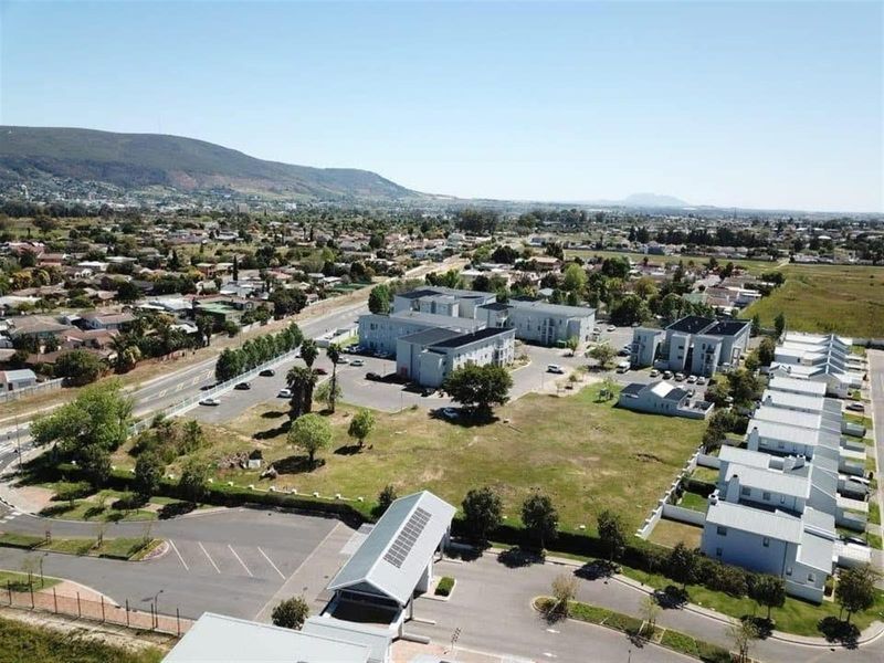 1 Bedroom Apartment in New Development - Photo 3