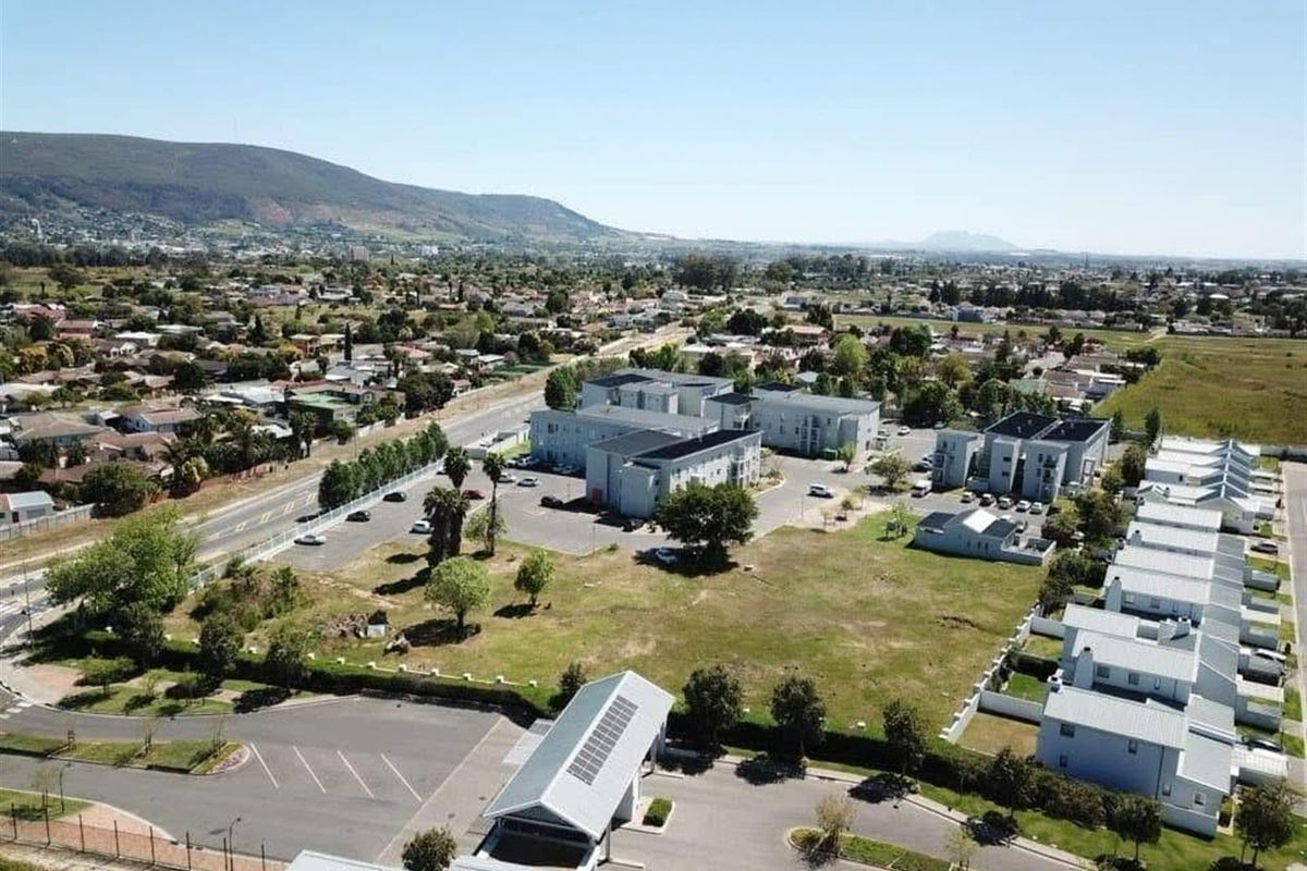 1 Bedroom Apartment in New Development - Photo 3