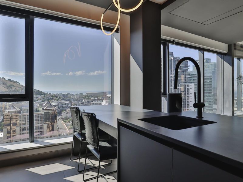 Apartment For Sale in Cape Town City Centre, Cape Town - Photo 5