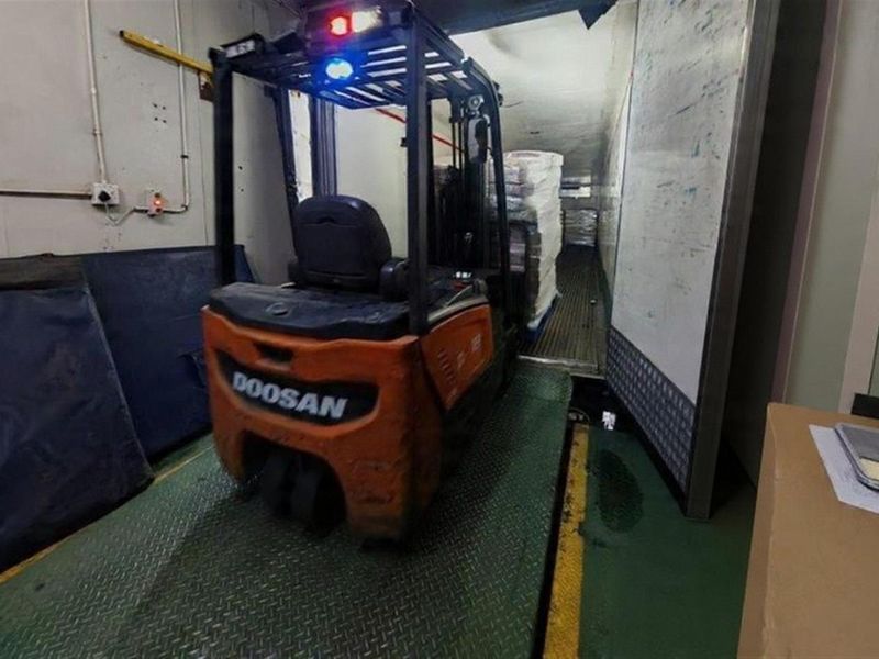 Commercial Property To Rent or For Sale in Ormonde, Johannesburg - Photo 8