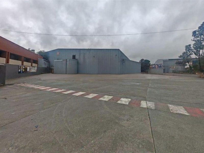 Commercial Property To Rent or For Sale in Ormonde, Johannesburg - Photo 2