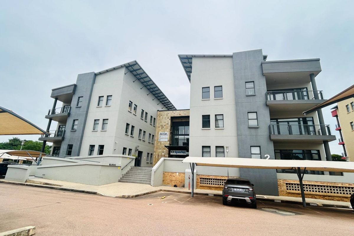 Premium Grade Commercial Property For Sale in Die Hoewes, Centurion - Photo 2