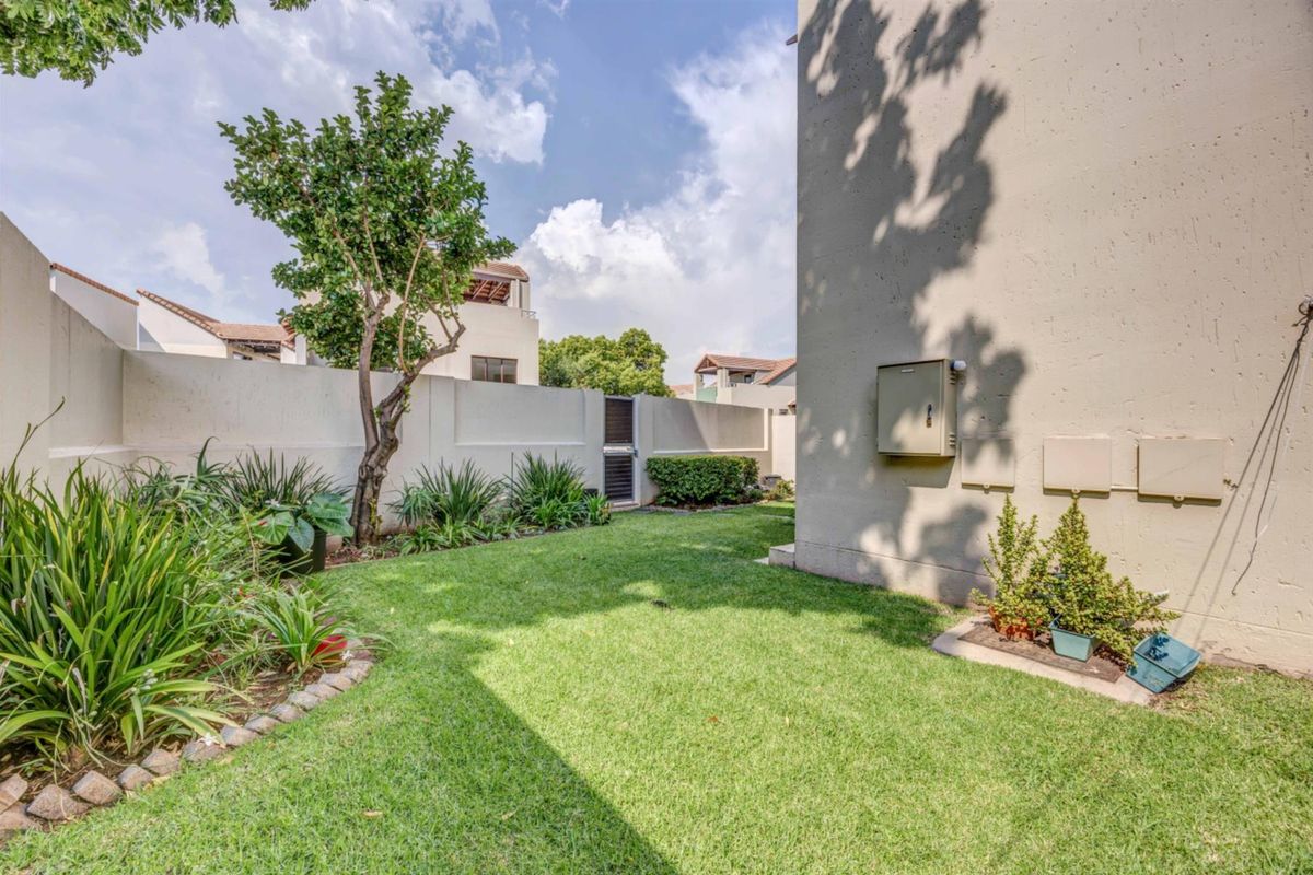 Beautiful One Bedroom Garden Apartment In Cara Bianca, Broadacres - Photo 2