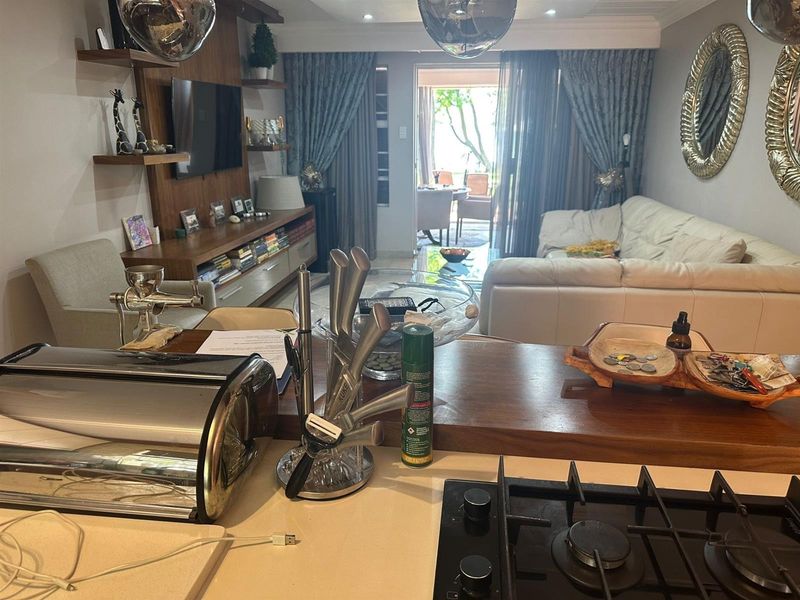 Apartment For Sale with Furniture in  Montego Bay, Kosmos, Hartbeespoort, North West - Photo 6