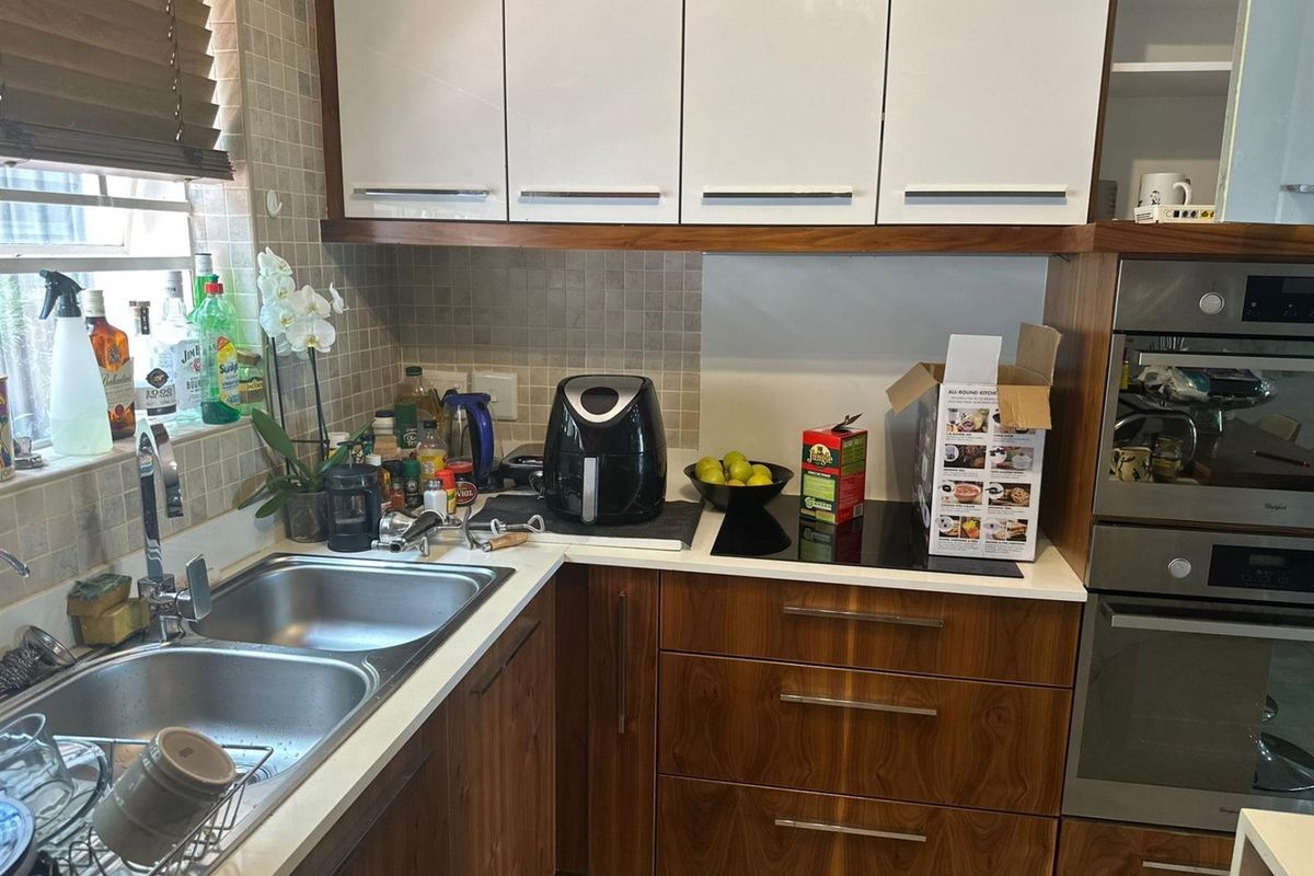 Apartment For Sale with Furniture in  Montego Bay, Kosmos, Hartbeespoort, North West - Photo 4