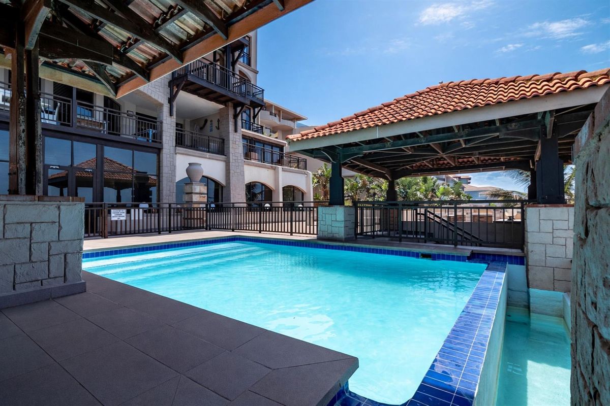 For Sale! Stunning Furnished 4-Bedroom Beachfront Apartment - Bali Hai, Westbrook - Photo 4