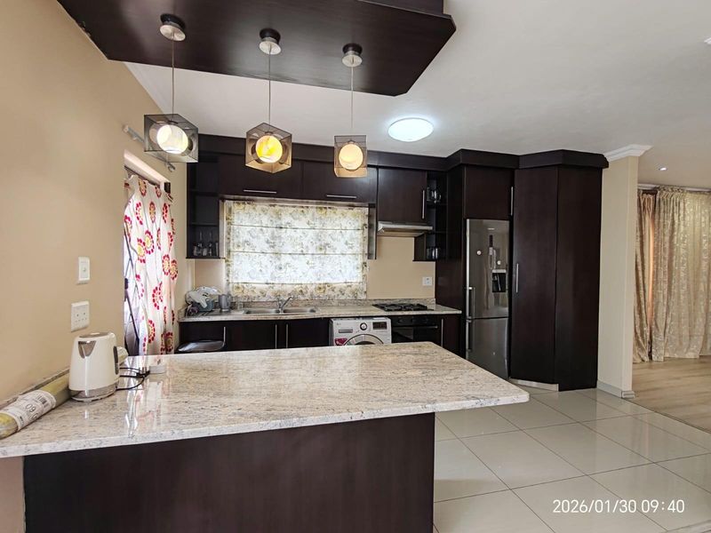 3 Bedroom Family Home in Summerset, Midrand - Photo 3