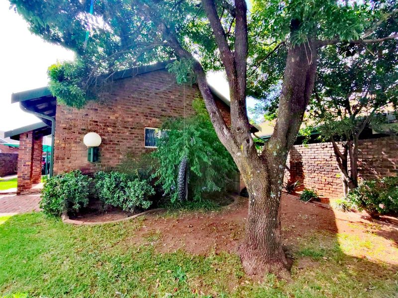 House For Sale in Middelburg South, Middelburg - Photo 8